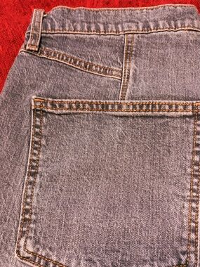Universal Thread Light Wash High-Rise Denim Shorts